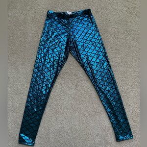 Women’s workout/costume leggings